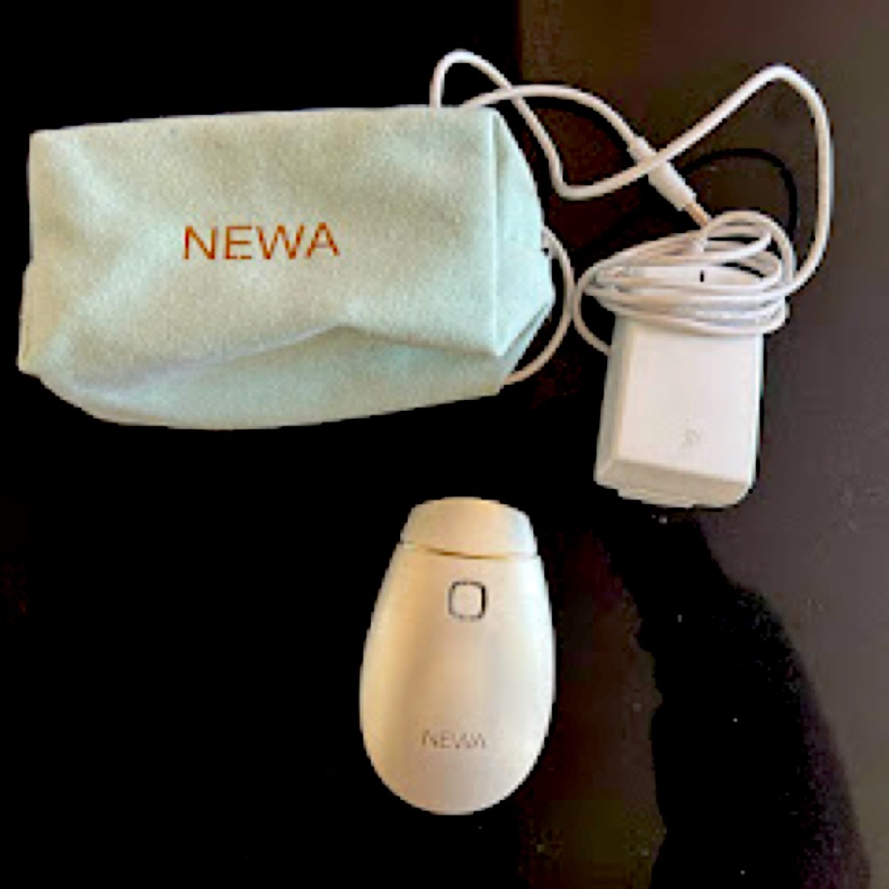 NEWA Classic RF Wrinkle reduction device